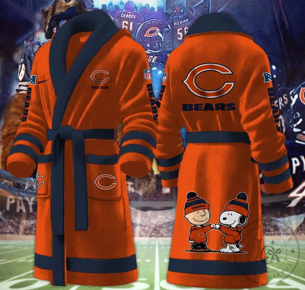 Chicago Bears Snoopy and Woodstock Fleece Bathrobe Chicago Bears Snoopy and Woodstock Fleece Bathrobe